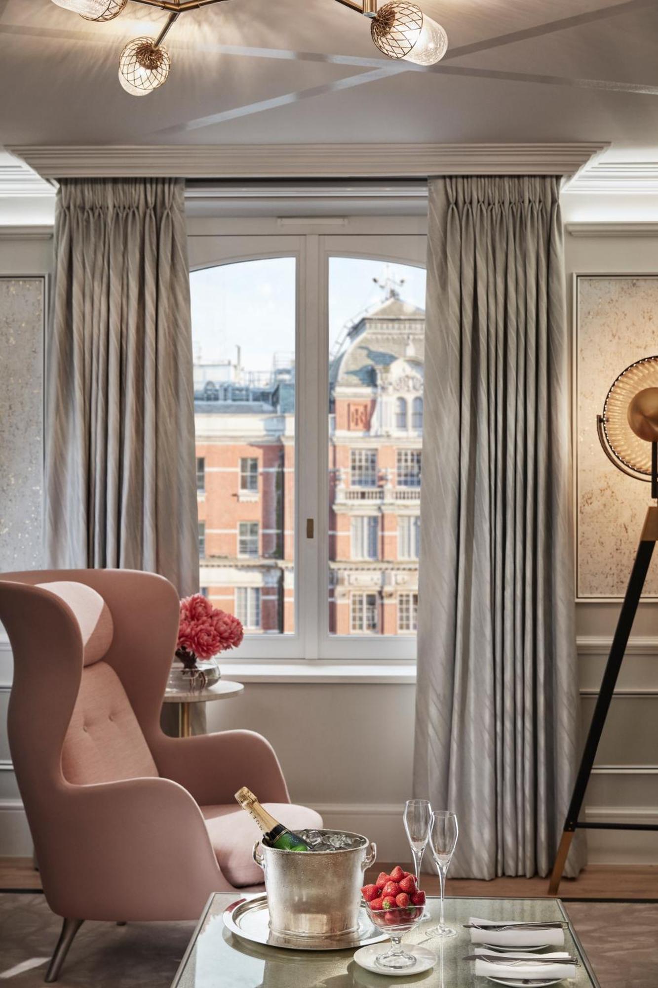 Knightsbridge Suite,1208696623:JPEG